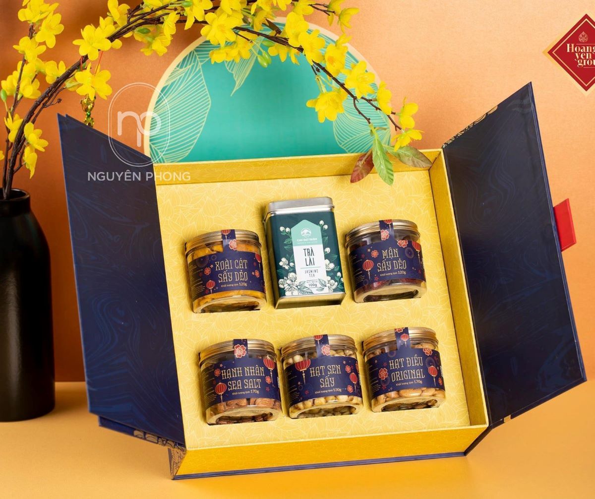 IN HỘP CỨNG THEO YÊU CẦU – TỪ ĐƠN GIẢN ĐẾN NGHỆ THUẬT